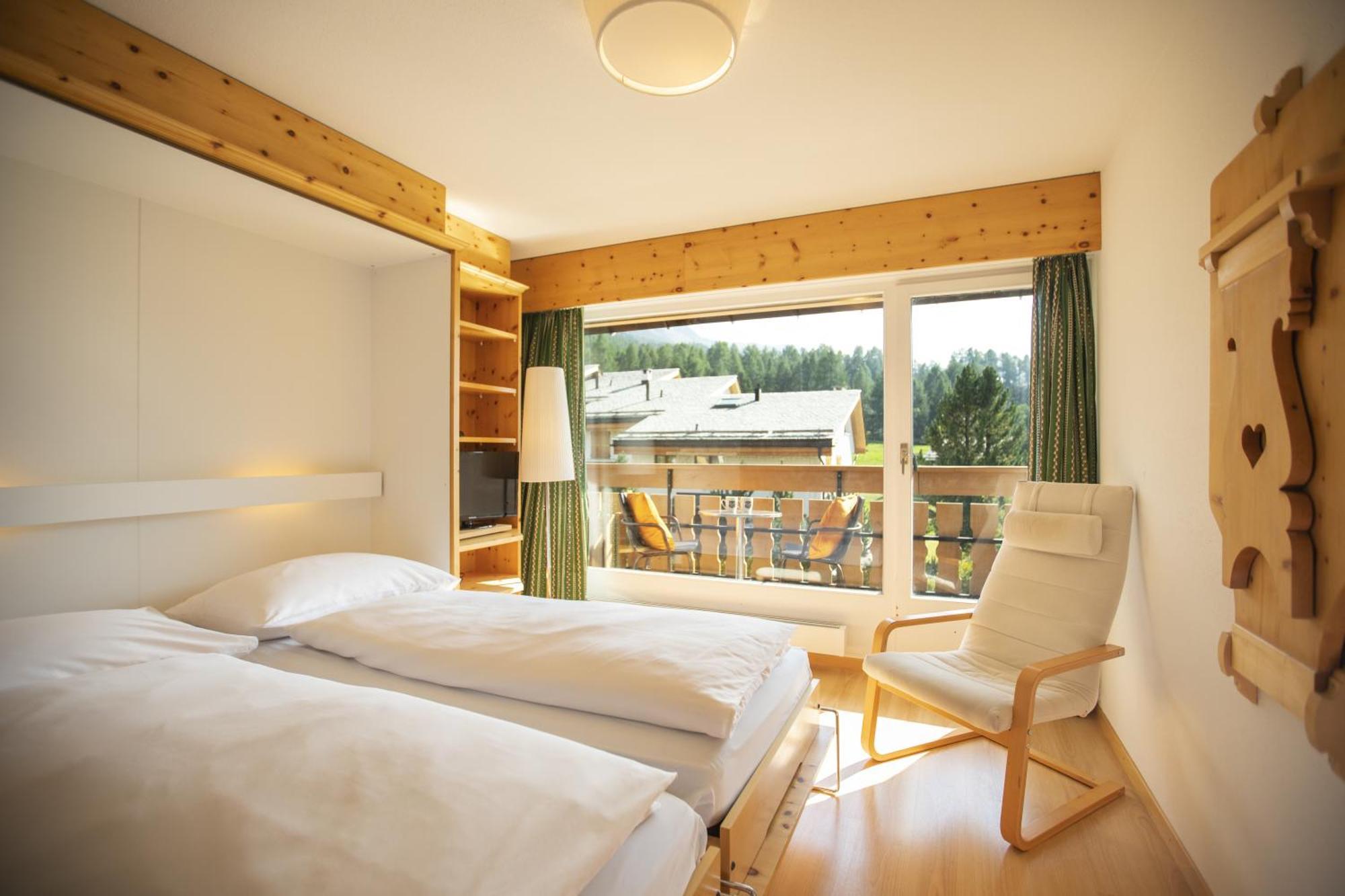 Hotel Chesa Surlej Silvaplana Ngoại thất bức ảnh
