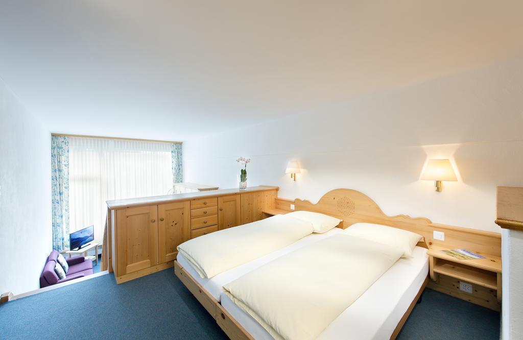Hotel Chesa Surlej Silvaplana Ngoại thất bức ảnh